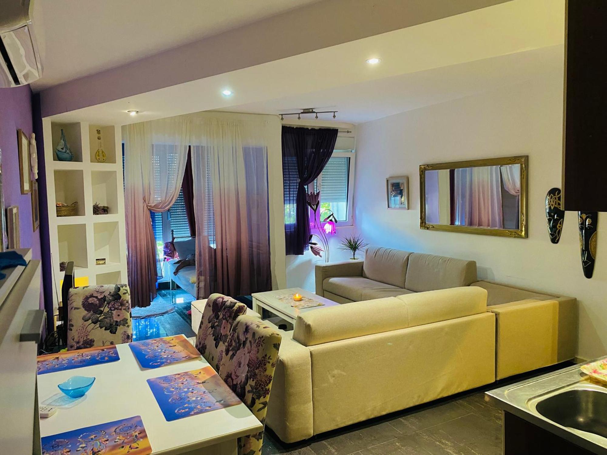 Dorotea Butterfly Apartment Budva Ngoại thất bức ảnh